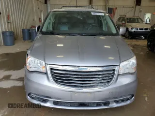 2014 Chrysler Town & Country Touring z VIN 2C4RC1BG5ER133624, wystawiony jako Copart lot #60631225 z przebiegiem 252 765 mil mil oraz Nie do naprawy • Non repairable. Historia ofert i sprzedaży dostępna na DreamBid. Obrazek 5.