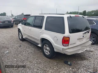 1999 Ford Explorer XLT с VIN 1FMZU35P7XZB56640, выставлен на аукционе IAAI как лот 42523021 с пробегом 295 204 миль миль и . История ставок и продаж доступна на DreamBid. Изображение 3.