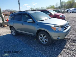 2007 Toyota RAV4 Limited with VIN JTMBK31V175020916, listed as a IAAI auction lot 42028260 with 120,697 mi miles. Bid and sale history available at carsss.com. Image 1.