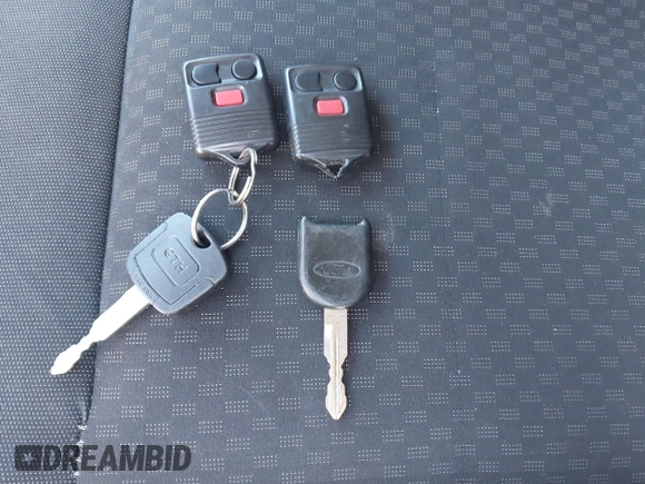 2008 Ford F-150 XLT с VIN 1FTPW14V18KE05809, выставлен на аукционе IAAI как лот 42796595 с пробегом 190 687 миль миль и . История ставок и продаж доступна на DreamBid. Изображение 11.