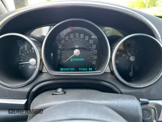2004 Chevrolet SSR LS z VIN 1GCES14P24B106425, wystawiony jako Copart lot #59043765 z przebiegiem 87 661 mil mil oraz Tytuł czysty. Historia ofert i sprzedaży dostępna na DreamBid. Obrazek 8.