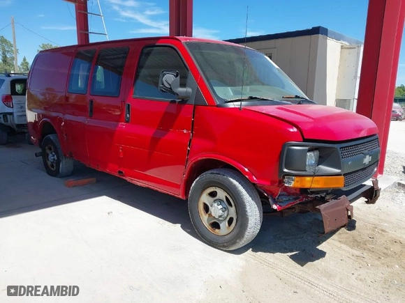 2006 Chevrolet Express Cargo Van with VIN 1GCFG15X661185045, listed as a IAAI auction lot 41854224 with 75,324 mi miles. Bid and sale history available at carsss.com. Image 1.