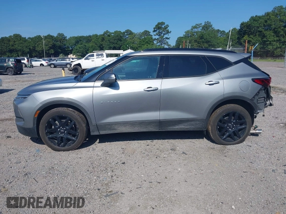 2024 Chevrolet Blazer LT with VIN 3GNKBDR47RS181725, listed as a IAAI auction lot 42534532 with 26,004 mi miles and . Bid and sale history available at DreamBid. Image 15.