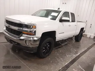 2018 Chevrolet Silverado 1500 LT with VIN 1GCVKREC1JZ313675, listed as a IAAI auction lot 41799041 with 98,634 mi miles. Bid and sale history available at carsss.com. Image 18.