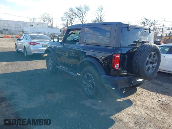 2024 Ford Bronco Big Bend с VIN 1FMDE7AH2RLA80523, выставлен на аукционе IAAI как лот 41452287 с пробегом 3 490 миль миль и . История ставок и продаж доступна на DreamBid. Изображение 3.