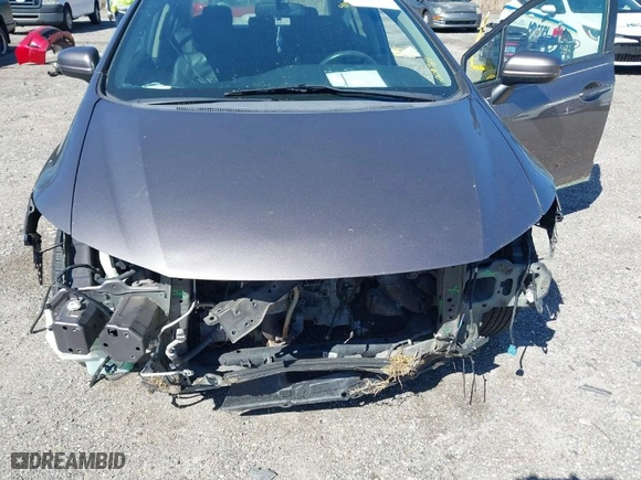 2015 Honda Civic Sedan LX with VIN 19XFB2F56FE008784, listed as a IAAI auction lot 41781528 with 176,718 mi miles. Bid and sale history available at carsss.com. Image 6.