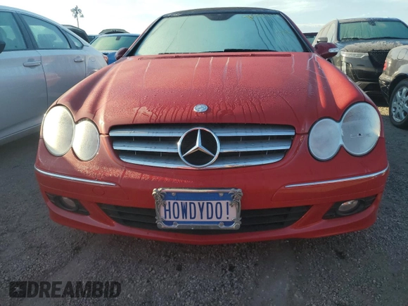 2008 Mercedes-Benz CLK 350 with VIN WDBTK56F78F238886, listed as a Copart auction lot 75334924 with 117,503 mi miles and Salvage Title. Bid and sale history available at DreamBid. Image 5.