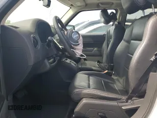 2016 Jeep Patriot High Altitude с VIN 1C4NJPFA6GD561575, выставлен на аукционе Copart как лот 55423765 с пробегом 83 271 миль миль и Списание • Salvage title. История ставок и продаж доступна на DreamBid. Изображение 7.