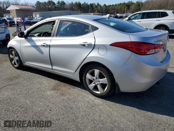 2013 Hyundai Elantra GLS z VIN 5NPDH4AEXDH319488, wystawiony jako Copart lot #53464885 z przebiegiem 279 079 mil mil oraz Szkoda całkowita • Salvage title. Historia ofert i sprzedaży dostępna na DreamBid. Obrazek 2.