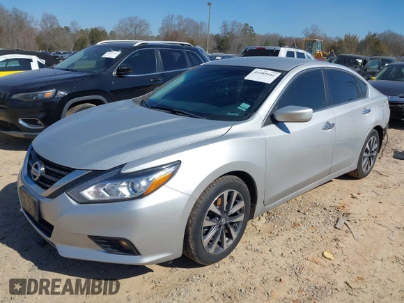 2017 Nissan Altima SV with VIN 1N4AL3AP4HC222307, listed as a IAAI auction lot 41589442 with 117,122 mi miles and . Bid and sale history available at carsss.com. Image 2.