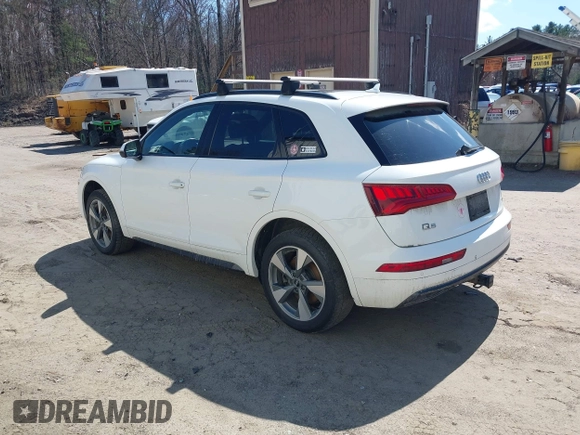 2020 Audi Q5 Premium with VIN WA1ANAFY7L2111477, listed as a IAAI auction lot 42083776 with 75,437 mi miles and . Bid and sale history available at DreamBid. Image 3.