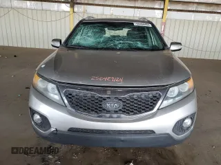 2013 Kia Sorento LX with VIN 5XYKT4A20DG374714, listed as a Copart auction lot 55486465 with Not provided miles and Salvage title. Bid and sale history available at DreamBid. Image 5.