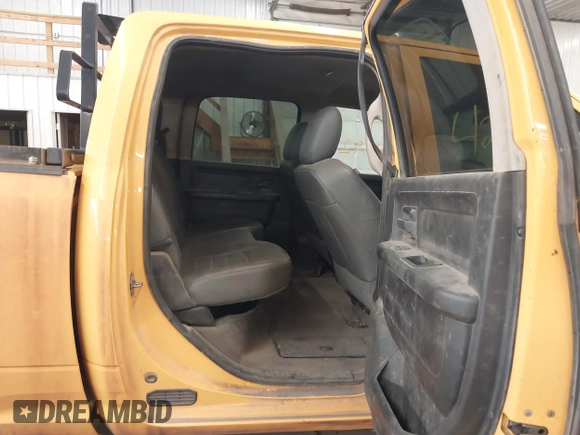 2017 Ram 2500 Tradesman z VIN 3C6TR5CT0HG711590, wystawiony jako IAAI lot #42516927 z przebiegiem 55 073 mil mil oraz . Historia ofert i sprzedaży dostępna na DreamBid. Obrazek 8.