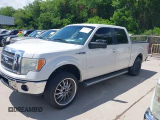 2011 Ford F-150 XLT with VIN 1FTFW1CT7BFA59275, listed as a IAAI auction lot 42111709 with 203,718 mi miles. Bid and sale history available at carsss.com. Image 20.