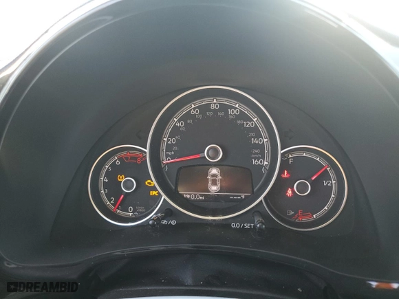 2019 Volkswagen Beetle S with VIN 3VWFD7AT1KM700364, listed as a Copart auction lot 77372794 with 0 mi miles and Salvage Title. Bid and sale history available at carsss.com. Image 9.