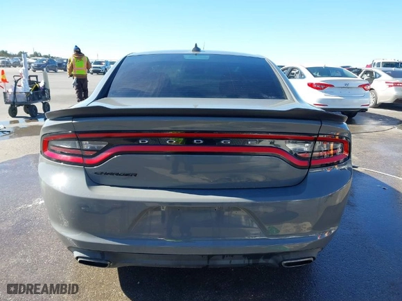 2017 Dodge Charger SXT with VIN 2C3CDXHG6HH515785, listed as a IAAI auction lot 41363230 with 121,186 mi miles. Bid and sale history available at carsss.com. Image 17.