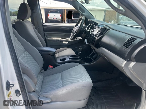 2015 Toyota Tacoma with VIN 3TMLU4EN9FM191419, listed as a Copart auction lot 63667615 with 56,516 mi miles and Clean title. Bid and sale history available at DreamBid. Image 5.