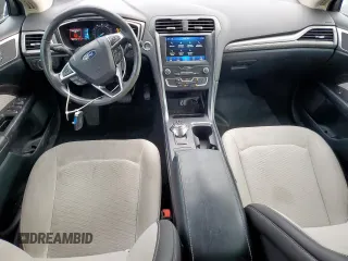2020 Ford Fusion SE с VIN 3FA6P0HD9LR198763, выставлен на аукционе Copart как лот 58788085 с пробегом 104 417 миль миль и Списание • Salvage title. История ставок и продаж доступна на DreamBid. Изображение 8.