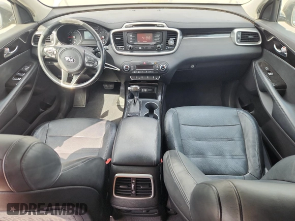 2016 Kia Sorento EX with VIN 5XYPH4A54GG094512, listed as a Copart auction lot 64965125 with 162,565 mi miles and Salvage title. Bid and sale history available at DreamBid. Image 8.