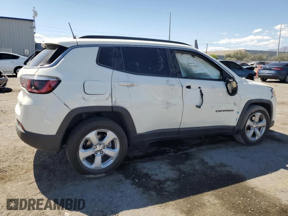 2020 Jeep Compass Latitude z VIN 3C4NJCBB6LT141472, wystawiony jako Copart lot #55794985 z przebiegiem Nie podano mil oraz Szkoda całkowita • Salvage title. Historia ofert i sprzedaży dostępna na DreamBid. Obrazek 3.