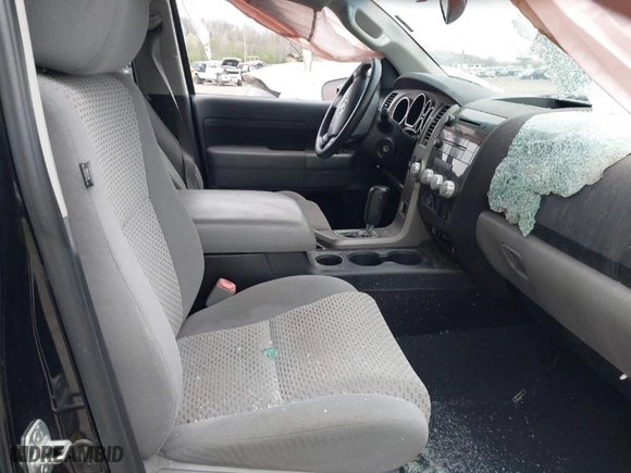 2012 Toyota Tundra 4WD Truck with VIN 5TFUM5F18CX028952, listed as a IAAI auction lot 41497110 with 242,526 mi miles. Bid and sale history available at carsss.com. Image 5.