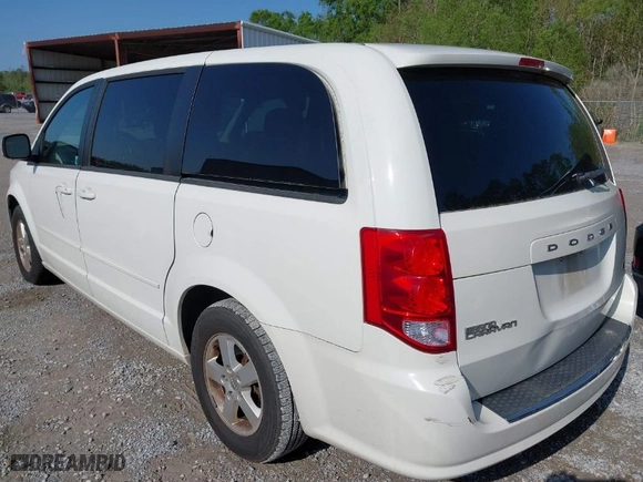 2013 Dodge Grand Caravan SXT with VIN 2C4RDGCG3DR537051, listed as a IAAI auction lot 41919188 with 180,524 mi miles. Bid and sale history available at carsss.com. Image 3.