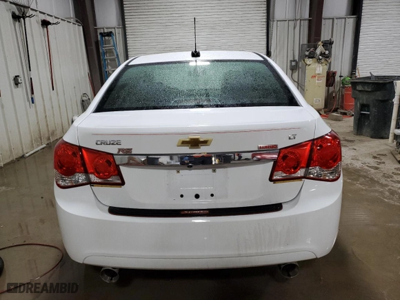 2016 Chevrolet Cruze Limited LT with VIN 1G1PE5SB0G7229882, listed as a Copart auction lot 46287775 with 84,400 mi miles and Salvage Title. Bid and sale history available at carsss.com. Image 6.