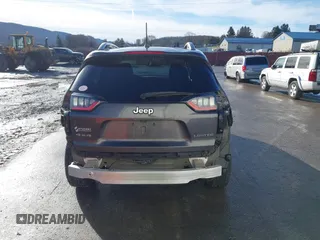 2019 Jeep Cherokee Limited z VIN 1C4PJMDX0KD125991, wystawiony jako IAAI lot #41101916 z przebiegiem 76 867 mil mil oraz . Historia ofert i sprzedaży dostępna na DreamBid. Obrazek 17.