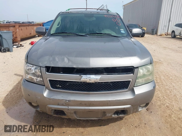 2009 Chevrolet Tahoe 2LT z VIN 1GNEC23369R181474, wystawiony jako IAAI lot #42222270 z przebiegiem 259 621 mil mil oraz . Historia ofert i sprzedaży dostępna na DreamBid. Obrazek 12.