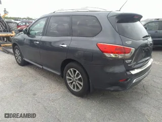 2013 Nissan Pathfinder SL with VIN 5N1AR2MN4DC688113, listed as a IAAI auction lot 41902410 with 125,040 mi miles. Bid and sale history available at carsss.com. Image 3.