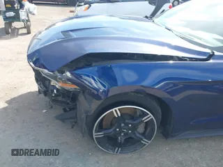 2019 Ford Mustang GT with VIN 1FA6P8CF2K5176810, listed as a IAAI auction lot 41872133 with 71,543 mi miles. Bid and sale history available at carsss.com. Image 18.