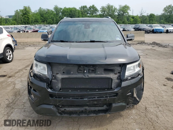 2016 Ford Explorer Platinum z VIN 1FM5K8HT7GGB81771, wystawiony jako Copart lot #59723825 z przebiegiem 117 934 mil mil oraz Szkoda całkowita • Salvage title. Historia ofert i sprzedaży dostępna na DreamBid. Obrazek 5.