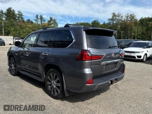 2020 Lexus LX 570 z VIN JTJDY7AX0L4313221, wystawiony jako Copart lot #88521095 z przebiegiem 127 142 mil mil oraz Czysty tytuł • Clean title. Historia ofert i sprzedaży dostępna na DreamBid. Obrazek 3.