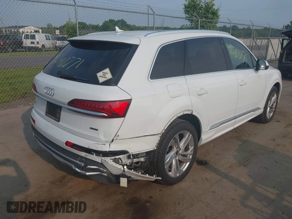 2022 Audi Q7 Premium Plus with VIN WA1LJBF70ND014081, listed as a IAAI auction lot 42403771 with 20,073 mi miles and . Bid and sale history available at DreamBid. Image 4.