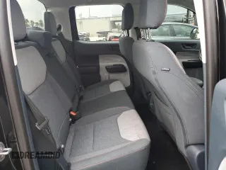 2024 Ford Maverick XLT z VIN 3FTTW8H97RRA90046, wystawiony jako Copart lot #48037365 z przebiegiem 11 114 mil mil oraz Szkoda całkowita • Salvage title. Historia ofert i sprzedaży dostępna na DreamBid. Obrazek 11.