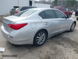 2014 Infiniti Q50 with VIN JN1BV7AP6EM680861, listed as a IAAI auction lot 41660106 with 163,969 mi miles. Bid and sale history available at carsss.com. Image 4.