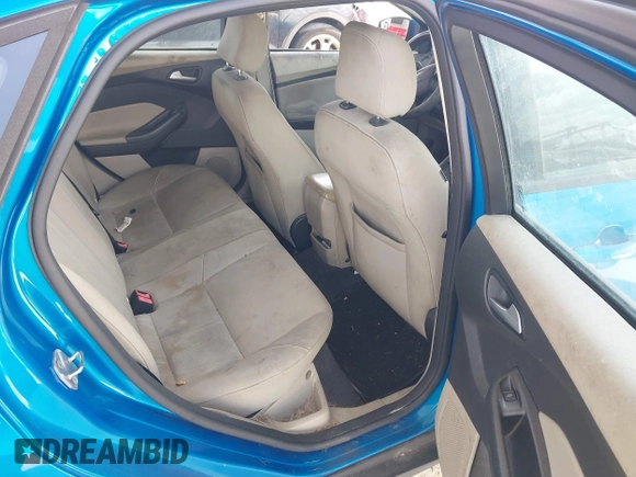 2015 Ford Focus SE with VIN 1FADP3F2XFL354354, listed as a IAAI auction lot 42183319 with 102,232 mi miles and . Bid and sale history available at carsss.com. Image 8.