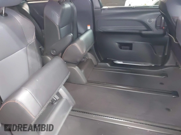 2024 Toyota Sienna XSE z VIN 5TDDSKFC3RS114626, wystawiony jako IAAI lot #40865635 z przebiegiem 45 974 mil mil oraz . Historia ofert i sprzedaży dostępna na DreamBid. Obrazek 8.