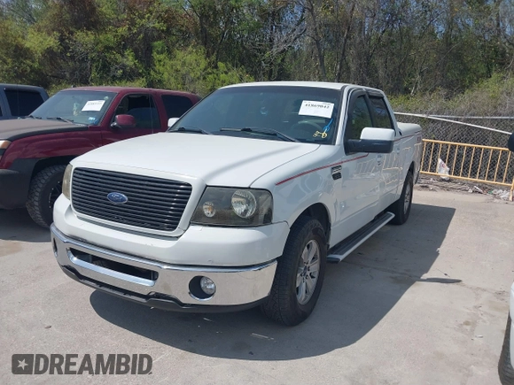 2008 Ford F-150 XL with VIN 1FTRW12W48KB81746, listed as a IAAI auction lot 41869042 with 224,104 mi miles. Bid and sale history available at carsss.com. Image 17.
