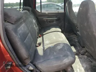 2002 Ford Explorer Sport Trac Value с VIN 1FMZU67E32UC69486, выставлен на аукционе Copart как лот 66025815 с пробегом 248 998 миль миль и Чистый • Clean title. История ставок и продаж доступна на DreamBid. Изображение 10.