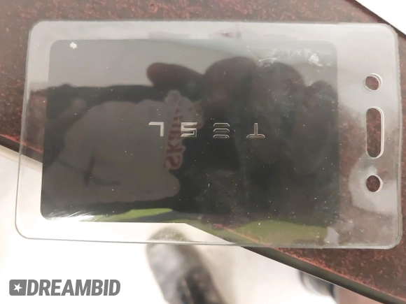 2018 Tesla Model 3 Long Range Battery z VIN 5YJ3E1EB7JF135199, wystawiony jako IAAI lot #41580853 z przebiegiem 131 774 mil mil oraz . Historia ofert i sprzedaży dostępna na DreamBid. Obrazek 11.