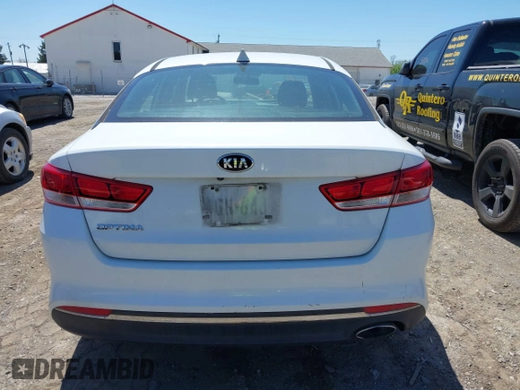 2016 Kia Optima LX with VIN 5XXGT4L31GG008961, listed as a IAAI auction lot 42148050 with 184,465 mi miles. Bid and sale history available at carsss.com. Image 16.