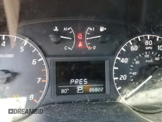 2014 Nissan Sentra SV with VIN 3N1AB7AP5EY270229, listed as a Copart auction lot 60853495 with 86,822 mi miles and Salvage title. Bid and sale history available at DreamBid. Image 9.