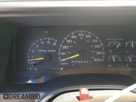 2000 Chevrolet Tahoe Z71 с VIN 1GNEK13R3YR116047, выставлен на аукционе Copart как лот 60037735 с пробегом 174 428 миль миль и Списание • Salvage title. История ставок и продаж доступна на DreamBid. Изображение 9.