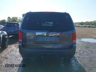 2010 Honda Pilot Touring with VIN 5FNYF3H87AB006023, listed as a IAAI auction lot 40310546 with 135,482 mi miles and . Bid and sale history available at carsss.com. Image 16.