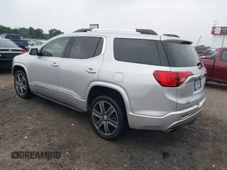 2017 GMC Acadia Denali z VIN 1GKKNXLS8HZ188018, wystawiony jako IAAI lot #42420881 z przebiegiem 150 134 mil mil oraz . Historia ofert i sprzedaży dostępna na DreamBid. Obrazek 3.