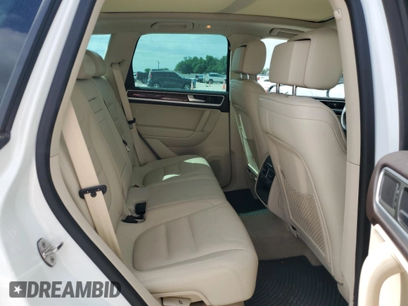 2013 Volkswagen Touareg Lux with VIN WVGEF9BP9DD008658, listed as a Copart auction lot 52585925 with 93,369 mi miles and Salvage Title. Bid and sale history available at DreamBid. Image 11.