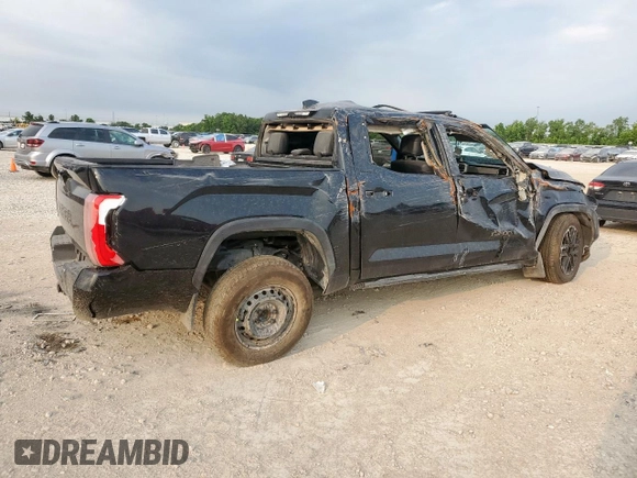 2024 Toyota Tundra Limited Hybrid z VIN 5TFWC5DB6RX067619, wystawiony jako Copart lot #54936195 z przebiegiem 5 792 mil mil oraz Szkoda całkowita • Salvage title. Historia ofert i sprzedaży dostępna na DreamBid. Obrazek 3.