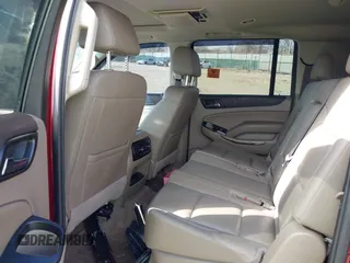 2019 GMC Yukon XL SLT with VIN 1GKS2GKC9KR341807, listed as a IAAI auction lot 41658848 with 68,204 mi miles. Bid and sale history available at carsss.com. Image 8.