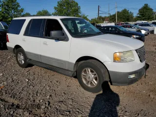2004 Ford Expedition XLT with VIN 1FMPU16W24LB39356, listed as a Copart auction lot 69398154 with 172,691 mi miles and Salvage Title. Bid and sale history available at carsss.com. Image 4.